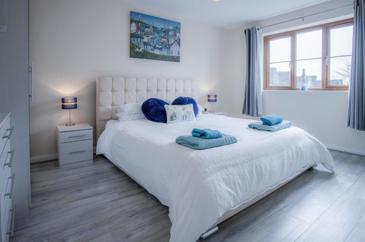 Kilgetty Heights - 2 Bedroom Cottage - Kilgetty Begelly エクステリア 写真