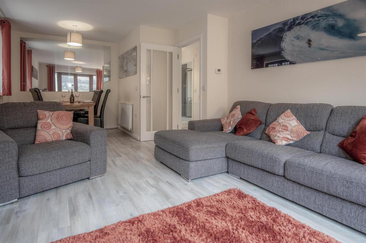 Kilgetty Heights - 2 Bedroom Cottage - Kilgetty Begelly エクステリア 写真
