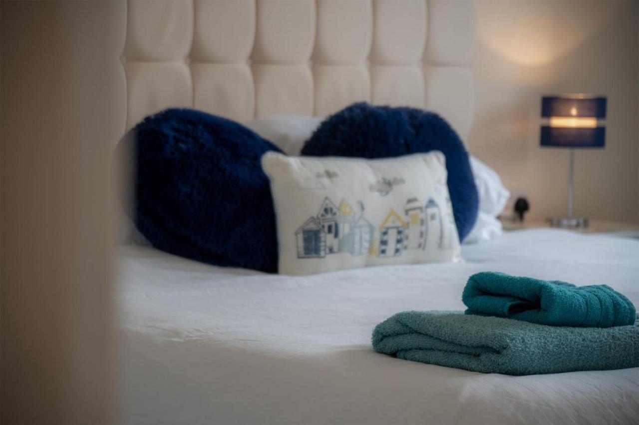 Kilgetty Heights - 2 Bedroom Cottage - Kilgetty Begelly エクステリア 写真