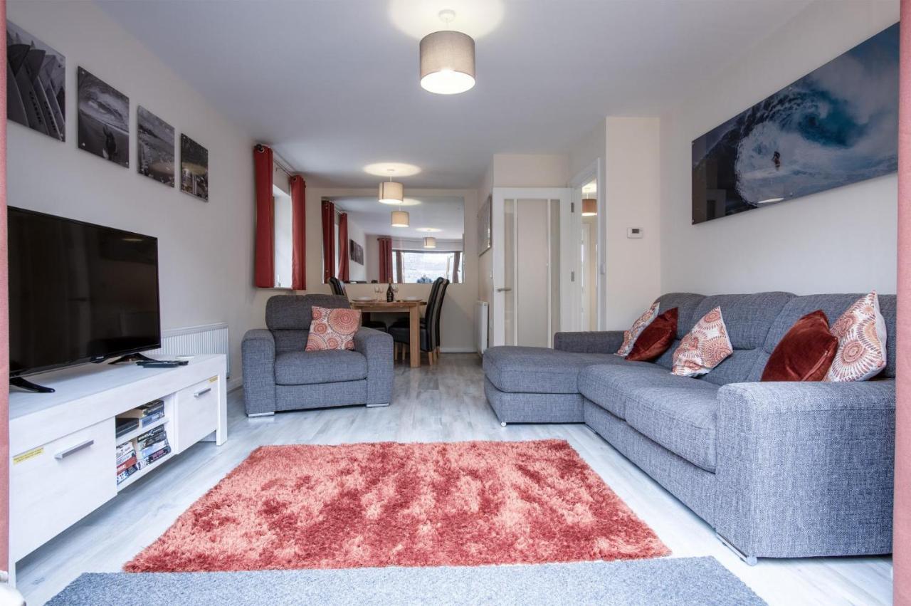 Kilgetty Heights - 2 Bedroom Cottage - Kilgetty Begelly エクステリア 写真